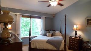 652 Abbey Ml SE, Ada, MI 49301 photo 12