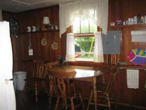 58002 Avery, Three Rivers, MI 49093 photo 3