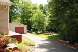 16810 E De Ave, Augusta, MI 49012 photo 17