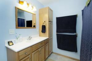 10384 Riverview Dr, Plainwell, MI 49080 photo 10