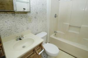 937 Charles St, Plainwell, MI 49080 photo 18