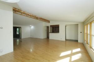 937 Charles St, Plainwell, MI 49080 photo 4