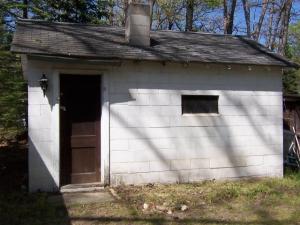 6521 Robin Dr, Harrison, MI 48625 photo 9