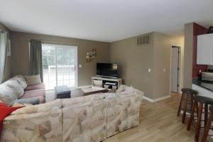 794 109th Ave, Plainwell, MI 49080 photo 7