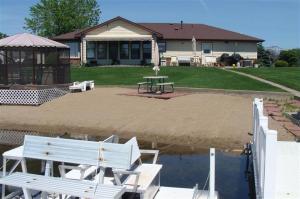 429 Simco Dr, Coldwater, MI 49036 photo 11