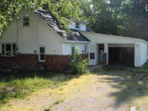 105 Johnson St, Montgomery, MI 49255 photo 2