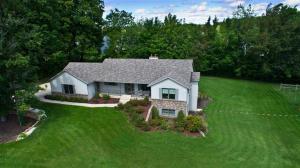 2973 Bauer Rd, Jenison, MI 49428 photo 3