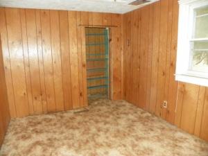 114 S Constantine St, Three Rivers, MI 49093 photo 2