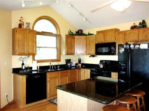 3028 Whites Bridge Rd, Belding, MI 48809 photo 7