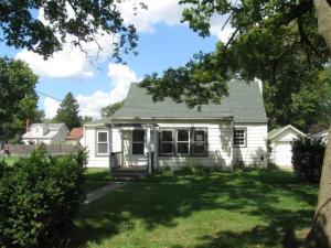 412 Fifth Ave, Three Rivers, MI 49093 photo 1