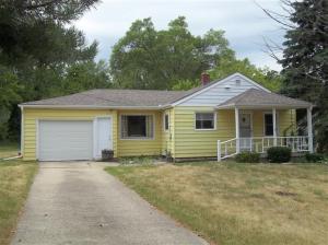 267 Reynolds Rd, Springfield, MI 49037 photo 1