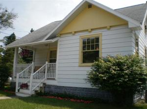 301 Third Ave, Manistee, MI 49660 photo 1