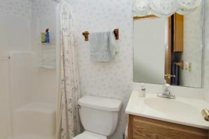 55159 W End, Three Rivers, MI 49093 photo 16