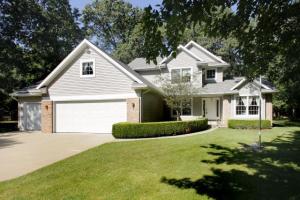 55159 W End, Three Rivers, MI 49093 photo 1