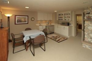 5749 Beech, Coloma, MI 49038 photo 14