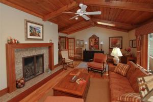 5749 Beech, Coloma, MI 49038 photo 8