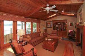 5749 Beech, Coloma, MI 49038 photo 7