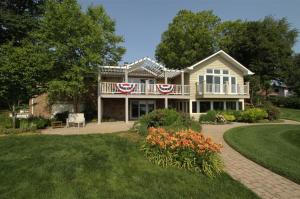 5749 Beech, Coloma, MI 49038 photo 1