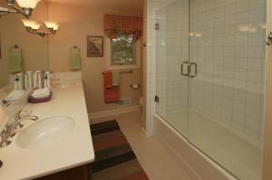 5749 Beech, Coloma, MI 49038 photo 11