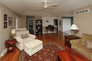 137 Maple Cir, Climax, MI 49034 photo 5
