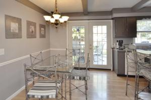 232 E Van Bruggen Dr, Plainwell, MI 49080 photo 6