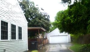 105 E Michigan St, Three Oaks, MI 49128 photo 2