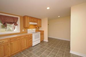 601 W Bridge St, Plainwell, MI 49080 photo 9