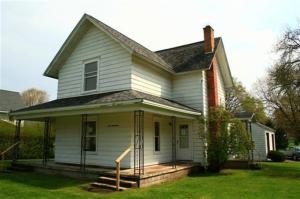 247 Warren St, Freeport, MI 49325 photo 1