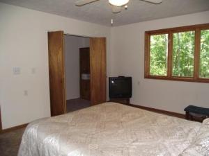 5214 E Hansen Rd, Custer, MI 49405 photo 14