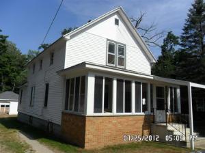 419 Hicks Ave, Plainwell, MI 49080 photo 2