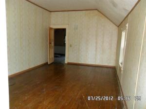 419 Hicks Ave, Plainwell, MI 49080 photo 9