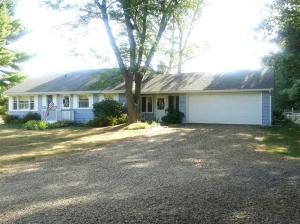 8530 N 40th, Augusta, MI 49012 photo 1