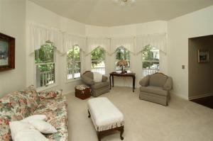 338 Southfork Dr, Plainwell, MI 49080 photo 5