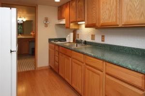 338 Southfork Dr, Plainwell, MI 49080 photo 20