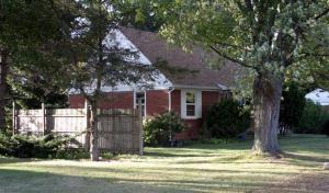 826 S First St, Edmore, MI 48829 photo 2
