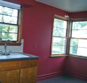 826 S First St, Edmore, MI 48829 photo 8