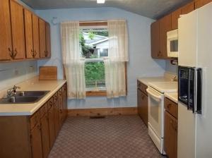 110 Wright, Coldwater, MI 49036 photo 2