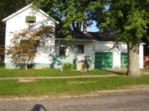 325 Long, Sunfield, MI 48890 photo 1