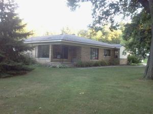 500 Floral Dr, Belding, MI 48809 photo 1