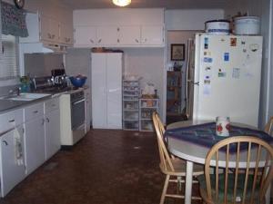 706 Oak St, Three Rivers, MI 49093 photo 6