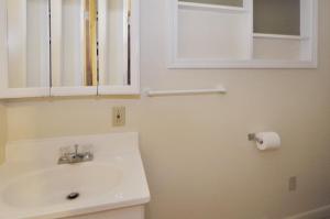 205 Meadow, Augusta, MI 49012 photo 10