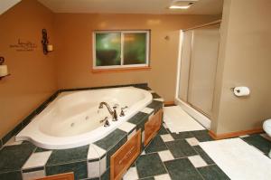 4055 E B Ave, Plainwell, MI 49080 photo 19