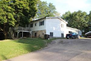 803 Maple, Ionia, MI 48846 photo 2