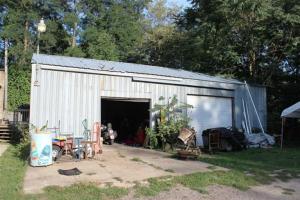803 Maple, Ionia, MI 48846 photo 3