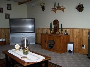 5601 E Boyer Rd, Fenwick, MI 48834 photo 16