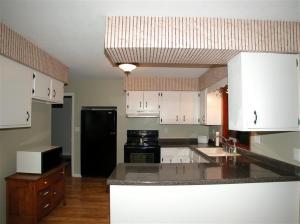 1310 E Wagner Rd, Buchanan, MI 49107 photo 7