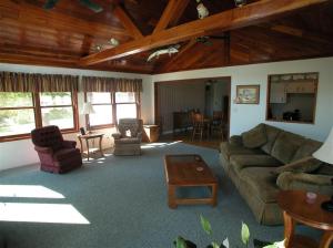 1310 E Wagner Rd, Buchanan, MI 49107 photo 10