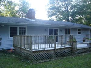 1037 107th Ave, Plainwell, MI 49080 photo 2