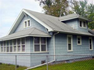 619 Wayne, Niles, MI 49120 photo 2