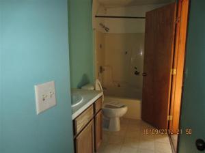 332 E Gardner St, Sparta, MI 49345 photo 3